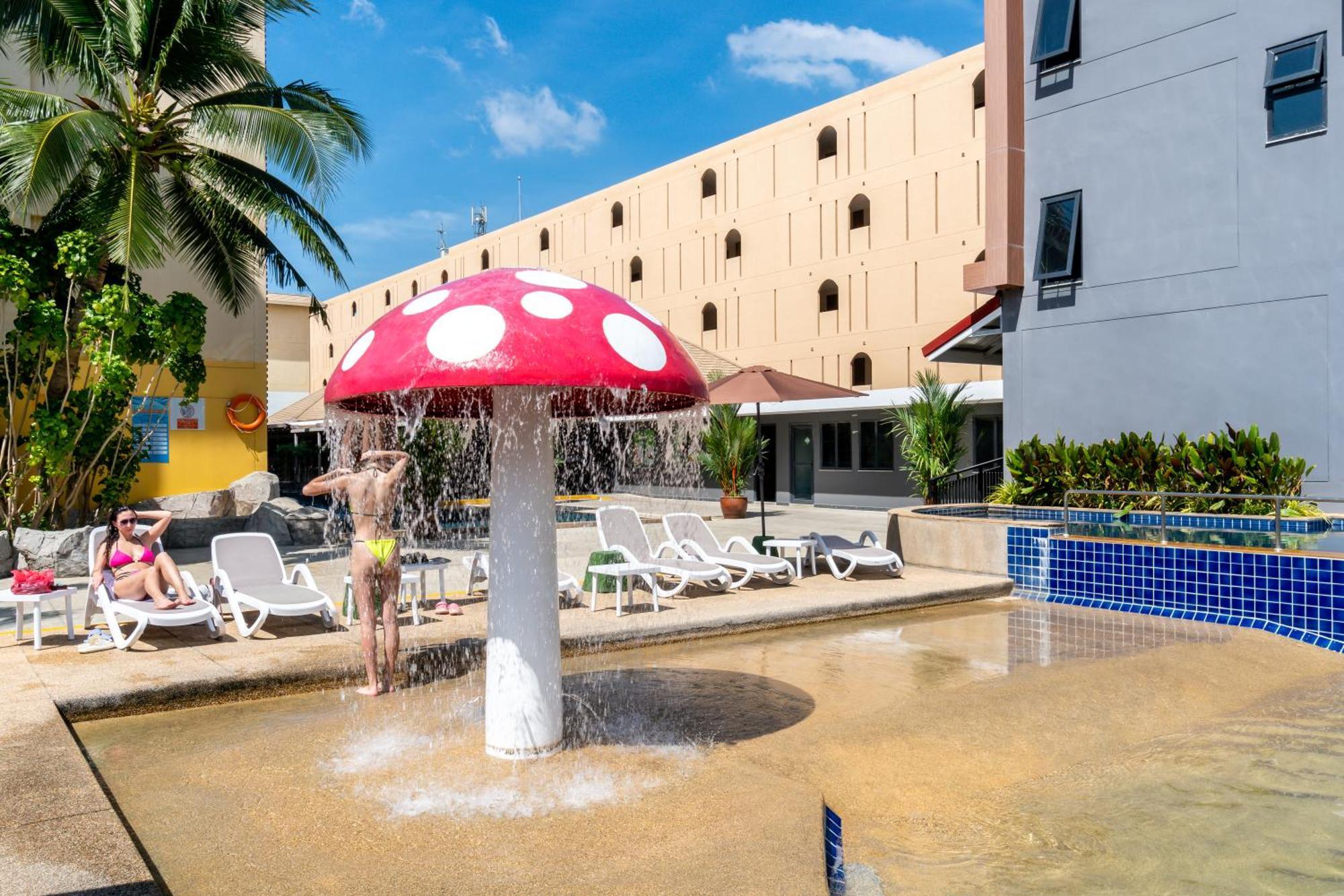 Tuana Hotels Casa Del Sol Bãi biển Kata Ngoại thất bức ảnh